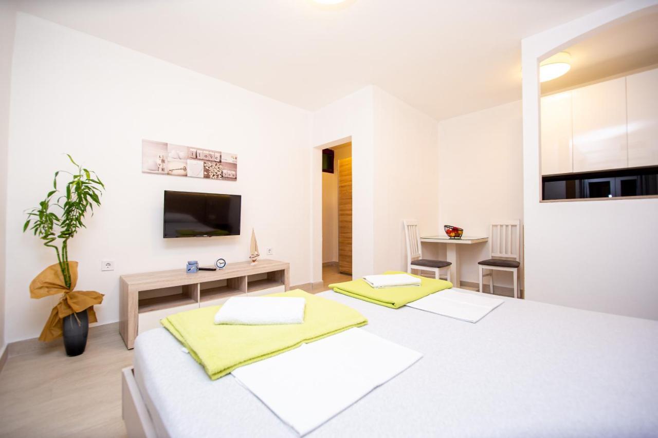 Apartment Novak Budva Buitenkant foto