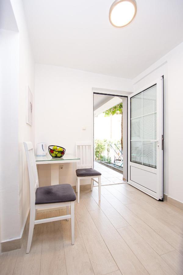 Apartment Novak Budva Buitenkant foto