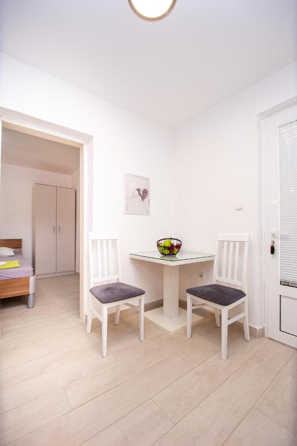 Apartment Novak Budva Buitenkant foto