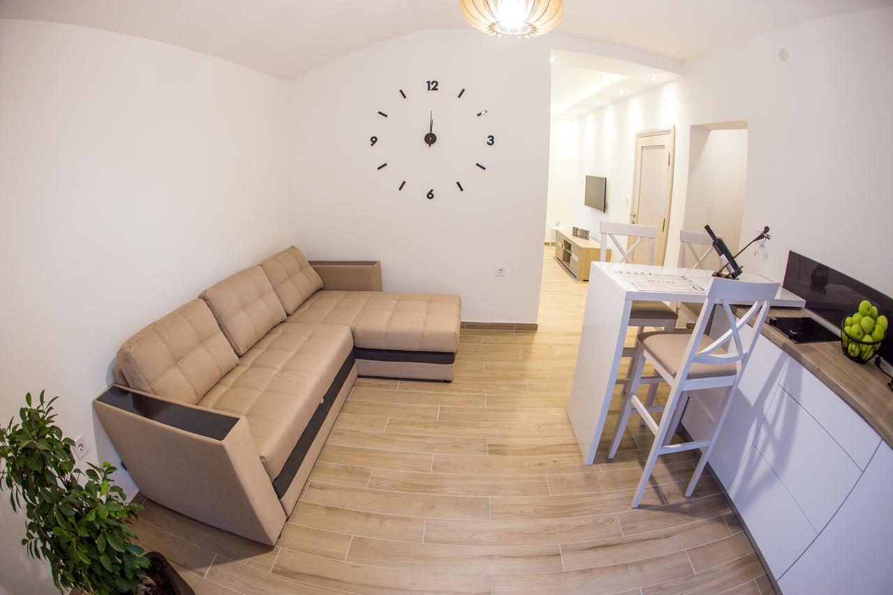 Apartment Novak Budva Buitenkant foto