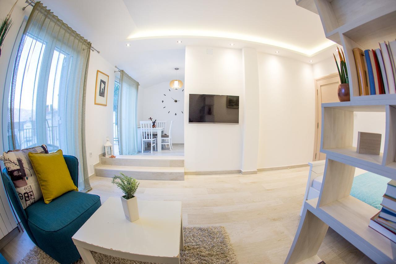 Apartment Novak Budva Buitenkant foto